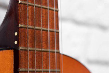 İpli gitar panosu. Fotoğrafı kapat.