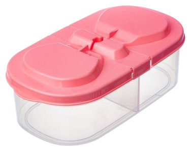 Boş plastik saklama kavanozu beyaza izole edildi