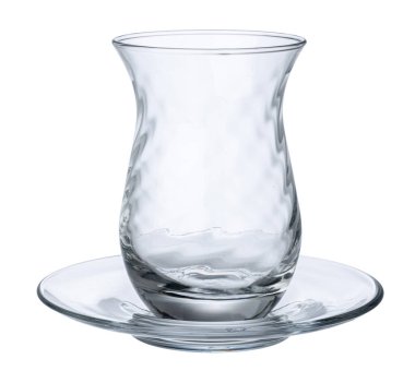 Beyazlar üzerinde izole edilmiş çay için cam bardak