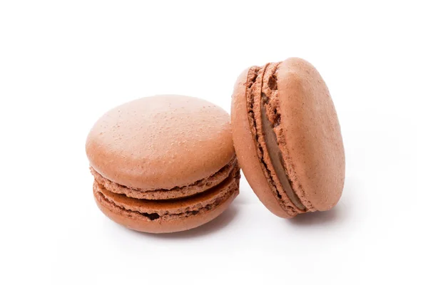 Biscuit macaron de couleur française isolé sur blanc — Photo