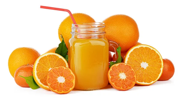 Beyaz bardakta taze portakal suyu.