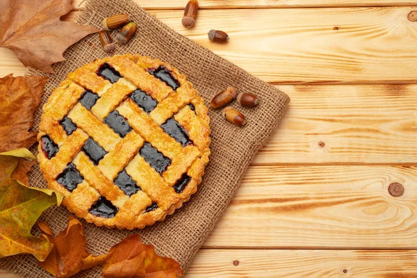 Vue du dessus d'une tarte américaine traditionnelle d'action de grâces vue du dessus — Photo