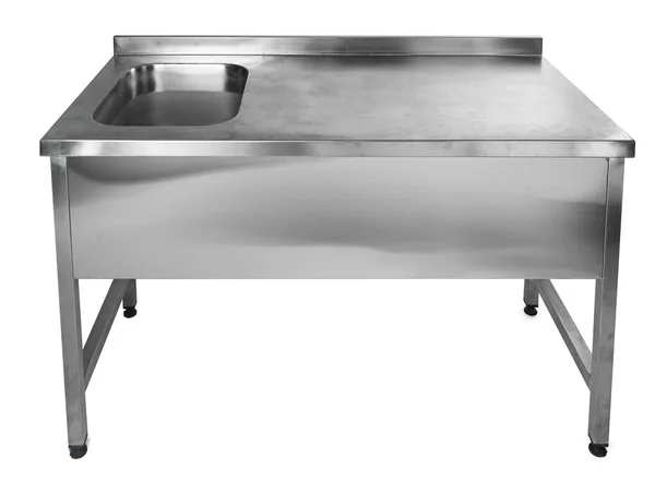 Металевий промисловий кухонний стіл для приготування їжі ізольований на білому — стокове фото