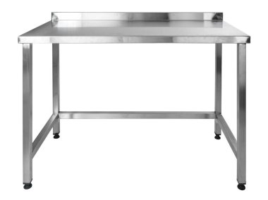 Metal endüstriyel mutfak masası beyazı izole ediyor.