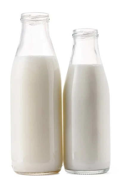 Offene Glasflasche Milch isoliert auf weiß — Stockfoto