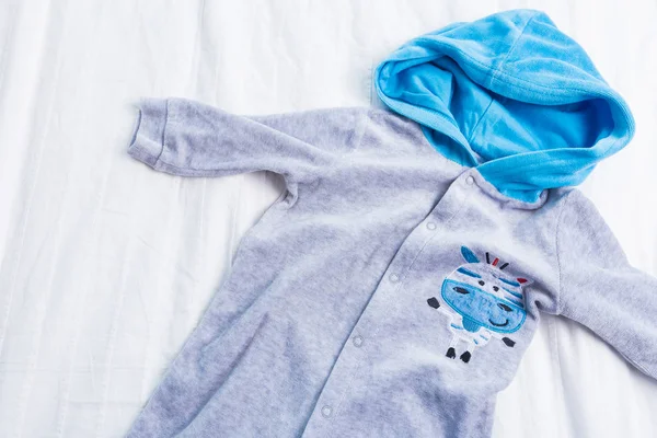 Vetements Bebe Garcon Sur Fond Blanc Objet Coton Stock Photo Vetements Bebe Garcon Sur Fond Blanc Objet Coton Stock Photo