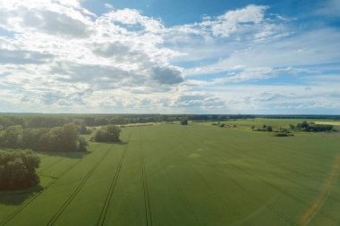 Tarım alanlarının havadan görünüşü. Kırsal, Tarım Manzarası Havacılık Görünümü.