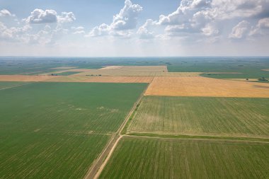 Tarım alanlarının havadan görünüşü. Kırsal, Tarım Manzarası Havacılık Görünümü.
