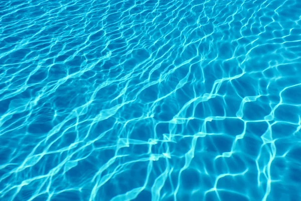 Piscina Água Sol Reflexão Fundo Ondulação Água — Fotografia de Stock