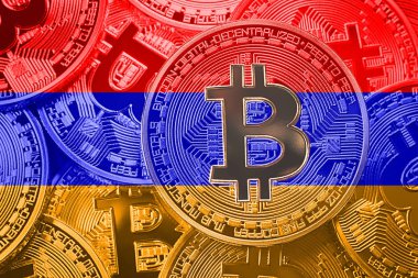 Bitcoin Ermenistan bayrağı yığını. Bitcoin cryptocurrencies kavramı. BTC arka plan.