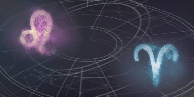 Aslan ve Koç Astroloji Uyumluluk işaretleri. Gece gökyüzü arka plan.