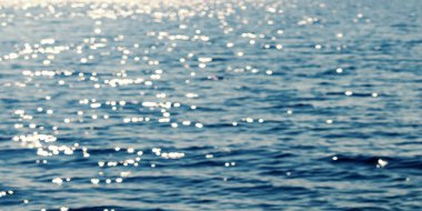 Okyanus suyu arkaplanı bulanıklaştırdı