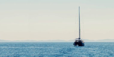 Yelkenli yatlar, yat, seyahat ve aktif yaşam tarzı konsepti