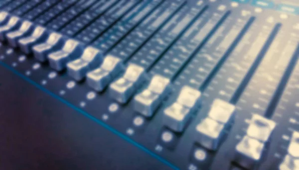 Sound Mixer Audio Mixer Slide Attrezzature Musicali Sfondo Sfocato — Foto Stock