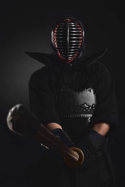 Kendo avcı shinai (bambu kılıcı) geleneği kendo zırh ile