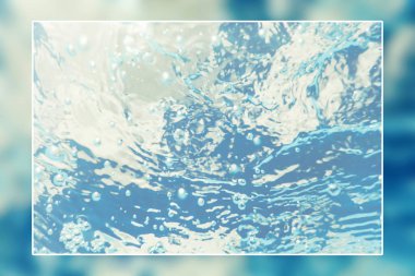 Sualtı arkaplan beyaz sınır çerçevesi, su yüzeyi boş metin kutusu