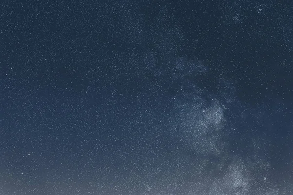 Glänzende Sterne am Nachthimmel, Sternenhimmel, Sternenhintergrund — Stockfoto