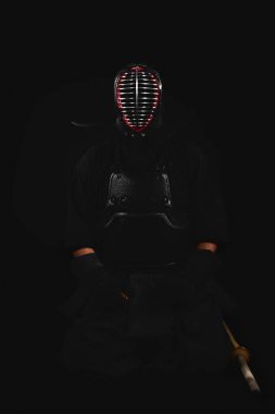 Kendo avcı shinai (bambu kılıcı) geleneği kendo zırh ile