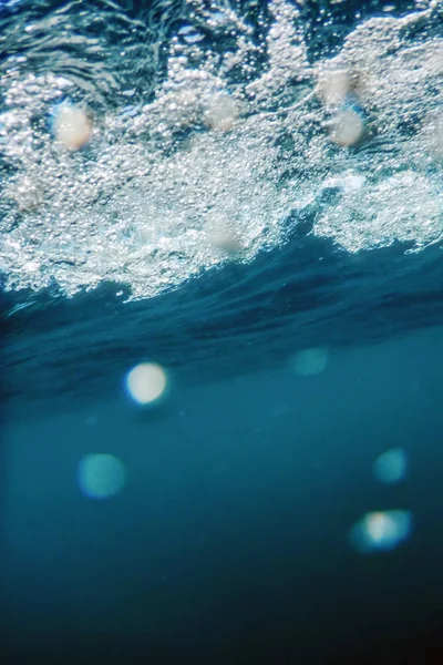 Bulles d'air sous-marines Bulles de fond sous-marines . — Photo