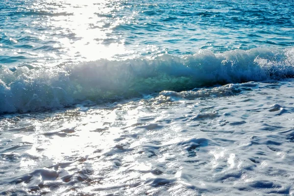 Onda marina primo piano, basso angolo vista acqua sfondo — Foto Stock