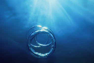 Su Altında Kabarcık Halkası, Kabarcık Halkası.