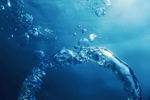 Su Altında Kabarcık Halkası, Kabarcık Halkası.