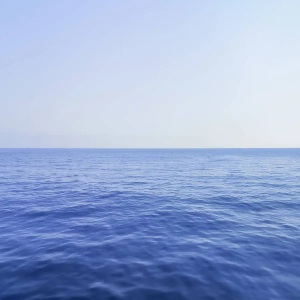 Mar Azul e Céu Limpo, Mar das Caraíbas — Fotografia de Stock