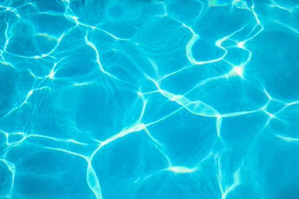 Acqua Della Piscina Acqua Increspata Sole Riflessione Sfondo — Foto Stock