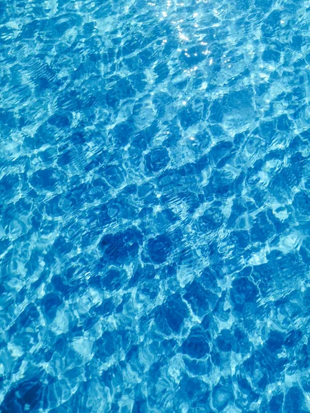 Fundo Azul Água Ondulação Reflexão Sol Água Piscina — Fotografia de Stock