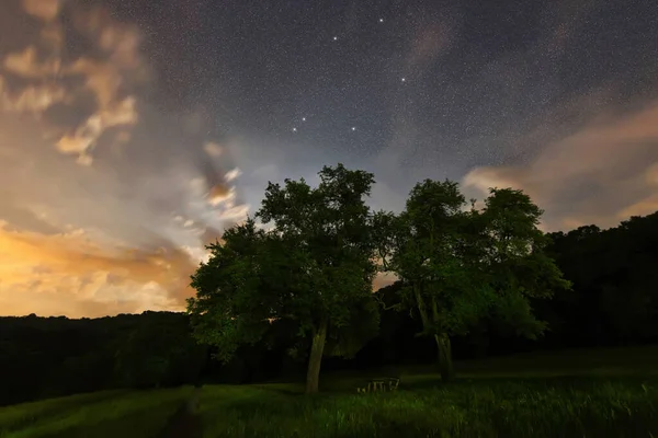 천궁성 밤하늘 별들의 은하단 — 스톡 사진
