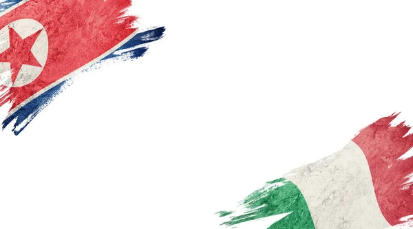 Bandeiras Coreia Norte Itália Backgroun Branco — Fotografia de Stock