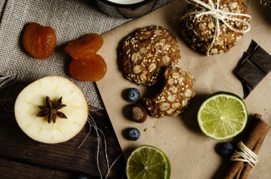 Sütlü yulaf ezmeli kurabiye