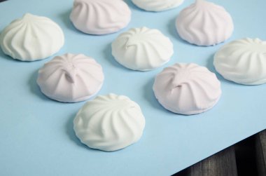 yumuşak marshmallow ile meyve