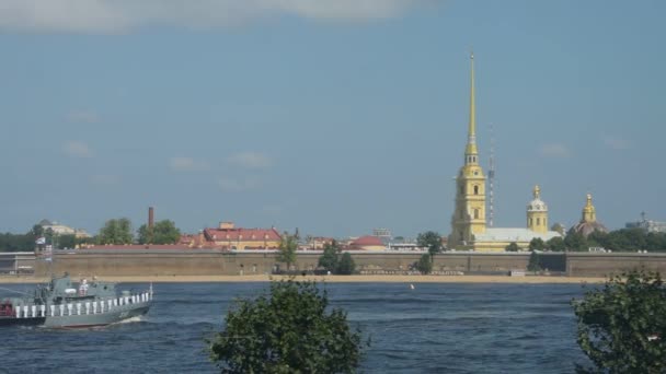 Rusia San Petersburgo Julio 2018 Contexto Catedral Fortaleza Pedro Pablo — Vídeo de stock