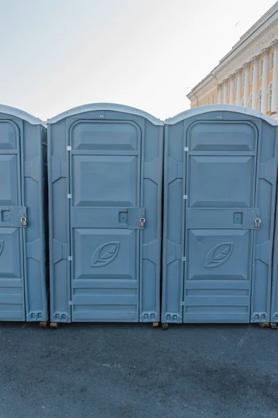 Ulicach Miasta Zamknięta Kłódkę Toalety Publiczne — Zdjęcie stockowe