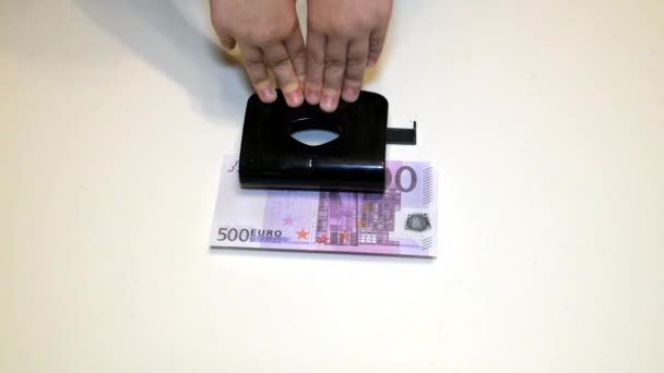 Close Hand Presses Hole Which Bill Invested Five Hundred Euros — Stock Video