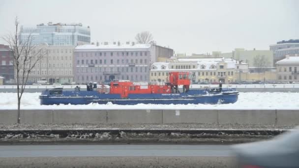 Russia Petersburg December 2018 Neva River Icebreaker Neva Outpost Breaking — Stock Video