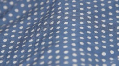 bir kumaş döngüsü dokuyu yakınlaştırır