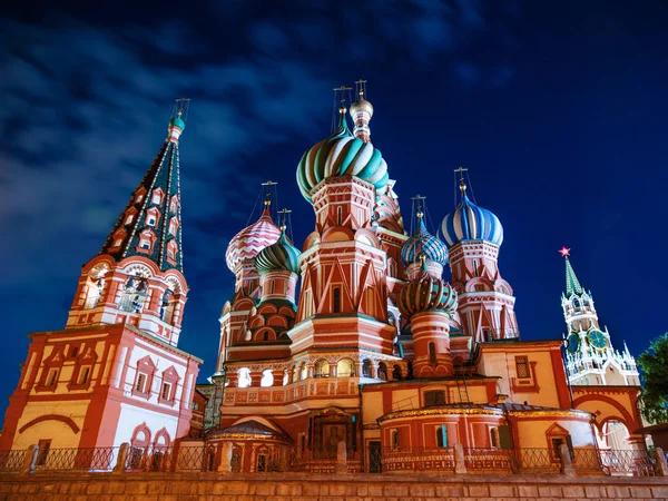 Moscú Rusia Junio 2018 Vista Nocturna Famosa Catedral San Basilio — Foto de Stock