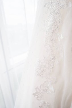 Gelinin elbise işlemeli öğeleri ve boncuk ile. Düğün töreni için gelin geleneksel sembolik Aksesuar.