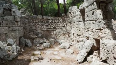 Antik Phaselis City hamam kalıntıları. Antalya İli, Türkiye.