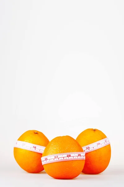 Three Oranges Tailor Ruler Orange Diet Fruit Healhy Vitamin Diet — Stock Photo, Image