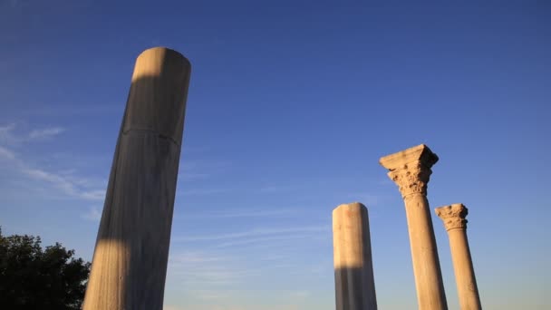 Ruinas Chersonesus Basilica Ciudad Griega Antigua Cerca Sebastopol Moderno Puesta — Vídeo de stock