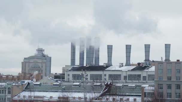 Κατάσταση σταθμού 1, που ονομάζεται μετά από Smidovich γ. σ. είναι το παλαιότερο λειτουργίας εγκαταστάσεων θερμικής παραγωγής ενέργειας στη Ρωσία. Βρίσκεται στο το Raushskaya ανάχωμα στη Μόσχα, — Αρχείο Βίντεο