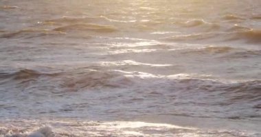 Günbatımı arka planı. Baltık Denizi. Zelenogradsk, Kaliningrad bölgesi, Rusya.