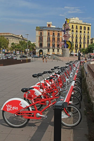 Barcelona Spanien September 2014 Stadträder Stehen Einer Reihe Auf Einem — Stockfoto