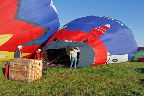Pereslavl Zalessky Russia September 2017 Crew Hot Air Ballon Preparing — Stock Photo, Image