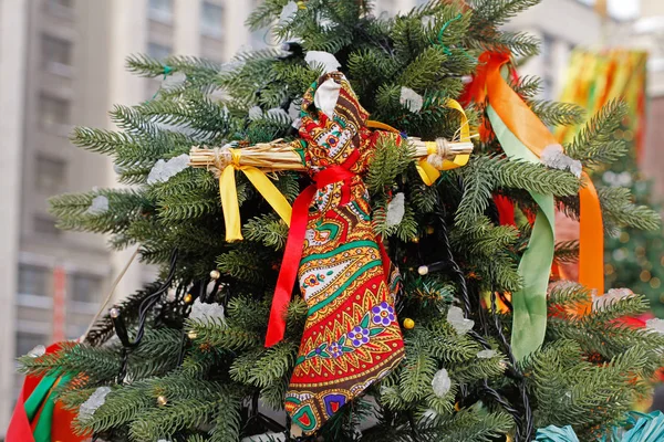Moscou Russie Février 2018 Poupée Russe Shrovetide Robe Traditionnelle Colorée — Photo