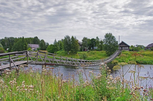 Pont Suspendu Bois Sur Rivière Verkhovye Carélie — Photo