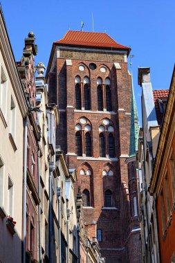 Gdansk 'taki Gotik Kilisenin Çan Kulesi